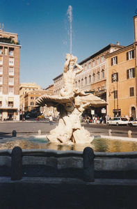 Piazza Barberini - Fontana del Tritone; Autor Gian Lorenzo Bernini (1642-43)
