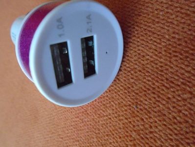 Alimentator 12 V pentru auto bricheta masina cu 2 USB ( 2.1 A+ 1.0 A) (6)