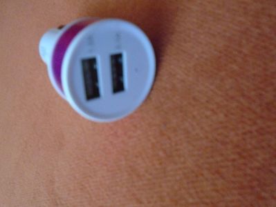 Alimentator 12 V pentru auto bricheta masina cu 2 USB ( 2.1 A+ 1.0 A) (7)