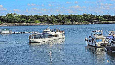 MONTREAL - Bateau Mouche