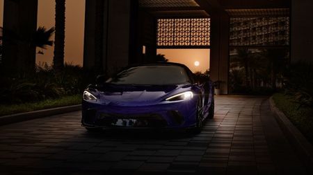 mclaren-gts-night-7680x4320-19020