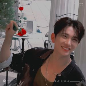 づ 23ʳᵈ❜　 ˓ℋong♥ℐoshua➲ᵒʰ໓ạṛḷịṇg̣.
