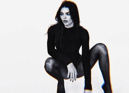 ༆11Nov،24=͟͟͞♡　　·◊· E̮x̮t̮r̮a̮: ᖽᐸendall ‹Calzedonia, 2024.