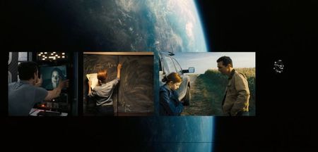 　Interstellar, dir. by Chris. Nolan, 5★.　　A farmer and ex-NASA pilot, along with a crew of; astronauts, go on a mission to find a new livable planet. But at home is a daughter who waits for him to return, and never loses her hope. (superb!!!
