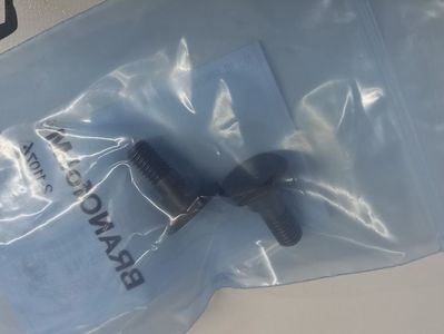 Danfoss; 150N0163 OSPC 80 ON 
151G0004 OMM12
151G0005 OMM20
151G0006 OMM32
151G0013 OMM50 
151G0041 OMM8 
AX POMPA DANFOSS 052353 MERLO 
CHAR-LYNN 114-1141-006 DANFOSS 
BOBINA 322122 DANFOSS
4510017 KIT DE ETA
