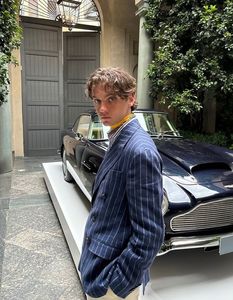 Proper rich bloke, I am.