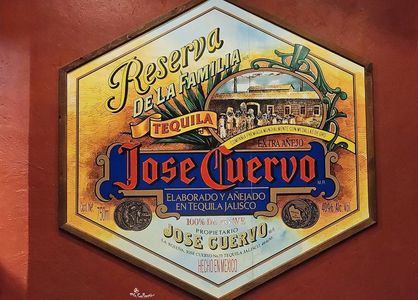 Reserva De La Familia JOSE CUERVO