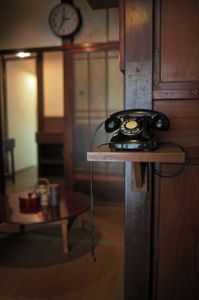 Rrrring. Rrring. Hallo?; Unfortunately, Mrs. Fairfax, we have yet to locate your cherished tortoiseshell-framed glasses. Might I kindly suggest checking once more around your ears?　—ℑ.
