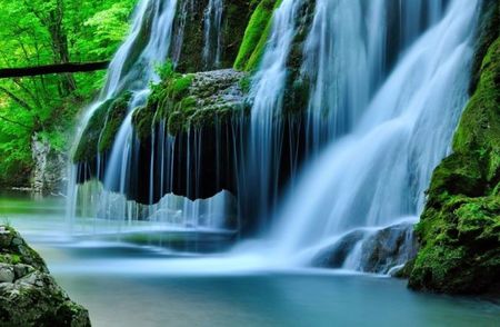 cascada-bigar-768x503