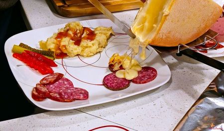 Cheese Raclette 2