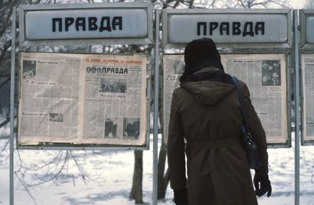 Яιƒlε ιѕ lιкε ωσмαи. Tяεαт ιт ωεll, ιт кιllѕ ƒσя чσυ. Tяεαт ιт ρσσяlч, ιт кιllѕ чσυ.