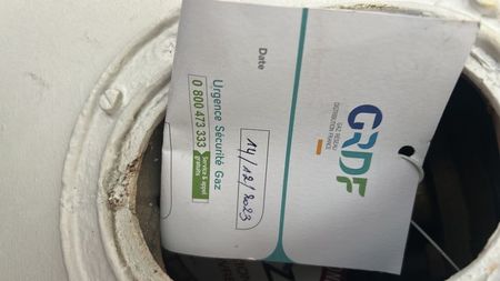 604DD85A-EBDF-4169-AA0F-E2849FD0B96F