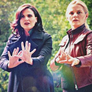 • Day 43 x 15.04.2025 w/ Regina and Emma.; Favourite friendship from Once Upon a Time.
