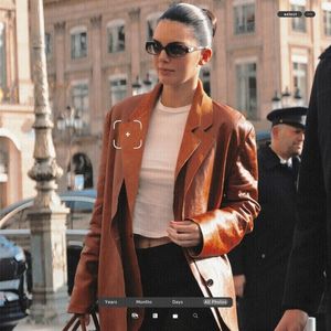 ،23.04 Ꜥℐẹṇṇẹṛ on ²⁷ʝan in Paris, FR; arriving at the Ritz Hotel.
