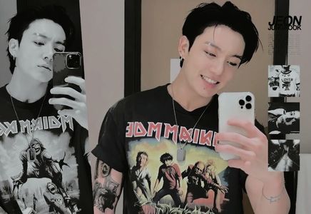 ◞25ᵗʰ◟　˓Ꭻe̤o̤n̤ꨄᎫungkook➲Go̟l̟d̟e̟n̟영혼.