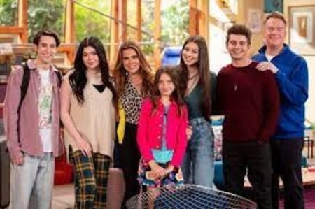 Poza 30.(Thundermans Return)