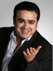 Adrian minune