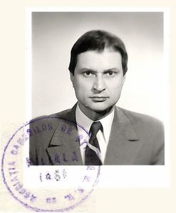 Primit membru al Asociației Oamenilor de Știință, 1990; Fotografie de pe legitimație, 13 ianuarie 1990, Iași
