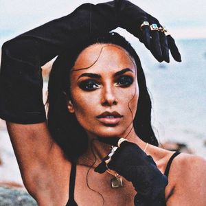 • Day 71 x 11.06.2025 w/ Kat Graham.