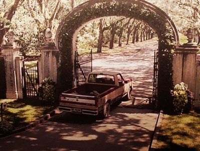 Unbeknownst to Lilɑ ⸺ her return has awakened a pact forged in desperation centuries ago.; A deal made by the estate’s patriarch—a man who traded a life each generation for prosperity, sealing the land’s fate in silence and blood.
