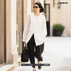 ،16.06 Ꜥℐẹṇṇẹṛ on ²⁴ɑpr in Paris, FR; out and about.