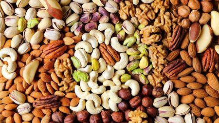 1306126-2526x1418-desktop-hd-cashew-nuts-background