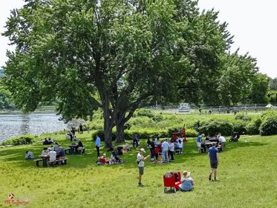 UE - Canadian fete-Enjoy the Nature