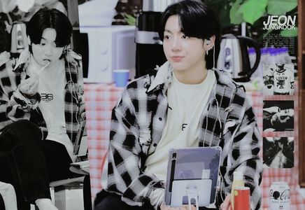 ◞27ᵗʰ◟　˓Ꭻe̤o̤n̤ꨄᎫungkook➲Go̟l̟d̟e̟n̟영혼.