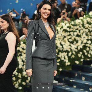 ،19.07 Ꜥℐẹṇṇẹṛ on ⁵ოay in New York, NY; 2025 Met Gala at The Metropolitan Museum of Art.
