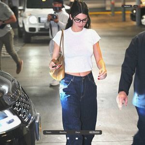 ،22.07 Ꜥℐẹṇṇẹṛ on ¹⁵ოay in West Hollywood, CA; leaving Sushi Park Restaurant.
