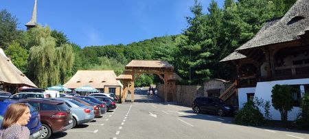 Manastirea Barsana