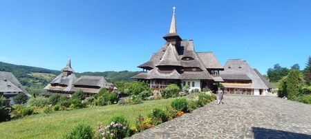 Manastirea Barsana