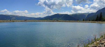 Lacul de acumulare