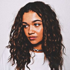 • Day 119 x 29.07.2025 w/ Madison Bailey.