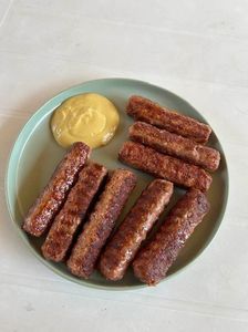 Mici cu mustar