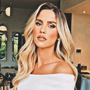 • Day 145 x 24.08.2025 w/ Claire Holt.