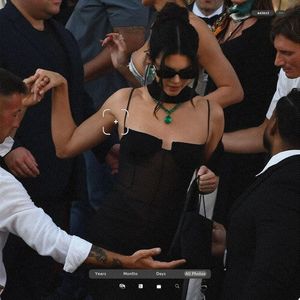 ،29.08 Ꜥℐẹṇṇẹṛ on ²⁷ʝun in Venice, IT; leaving The Gritti Palace Hotel.