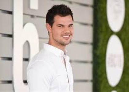 Taylor Lautner.