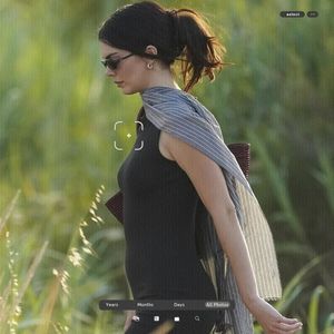 ،26.09 Ꜥℐẹṇṇẹṛ on ⁵ʝul in Saint-Tropez, FR; out and about.