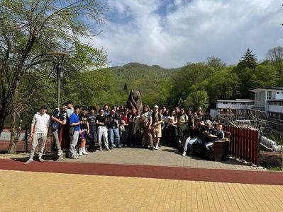 Imagine WhatsApp 2025-04-26 la 09.52.25_82592e65