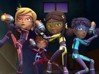 Clubul Monster Buster Club.