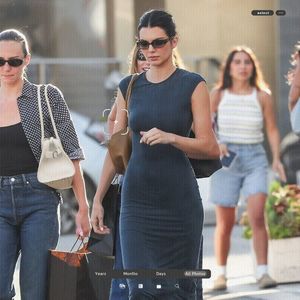 ،09.10 Ꜥℐẹṇṇẹṛ on ²⁰ɑug in Brentwood, CA; leaving a Brandy Melville store.
