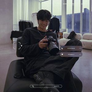 ˓10월 10일˒　〝 금요일 〞　˚chase atlantic ‣ ❝remind me❞