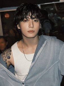 . . ╰──╮꒰JUNGKOOK꒱ ╭──╯ . .