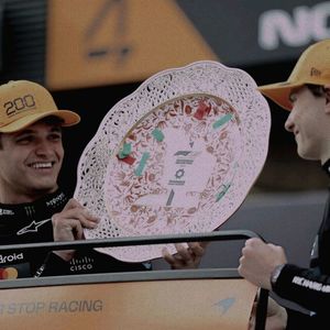 ︠ℒ̣ạṇḍọNorrıs⁴ ˊⲘcLaren♥ˋ 06ᵗʰNov.