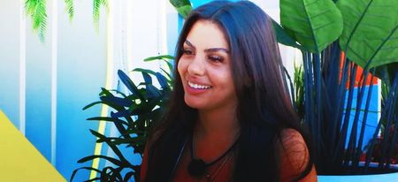 ᔆᴱᴬᔆᴼᴺ ⁷ˑNic and Huda’s “Mamacita” ⸺ “I’m a mom,” Huda reiterates as Nic adds, “Mamacita.”; They both laugh before Huda clarifies again, “No, I’m a mommy.” Nic replies, “A mom of what? A dog?”
