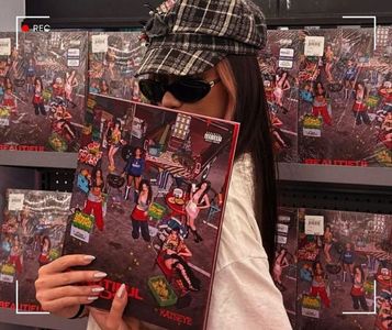 　ᯓ★ ،ᛕatseyeʾsᐟ C̣ạṃẹṛạ♥Ṛọḷḷ · 07.11˒ˊ