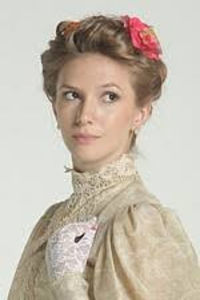 Rol:Aniela Elefterios din Aniela.