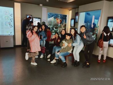 ; La muzeul de Istorie Naturala
