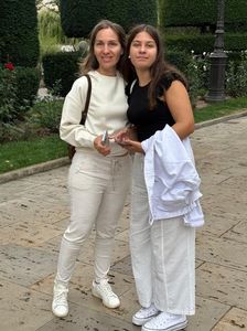 64d2c4fb-16ff-46e0-8d8d-0555fb23241e